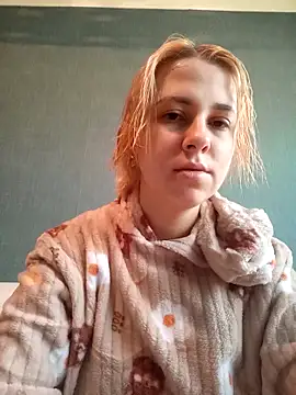 Gussie Bridie online show from February 16, 2025, 7:37 am