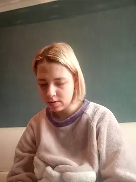 Gussie Bridie online show from February 26, 2025, 2:46 pm