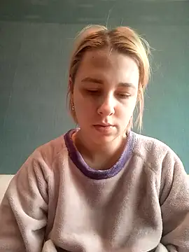 Gussie Bridie online show from March 2, 2025, 9:21 am