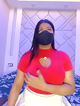 Snapshot of GFndBF chatting on September 30, 2025, 5:18 pm GFndBF online show from September 30, 2025, 5:18 pm