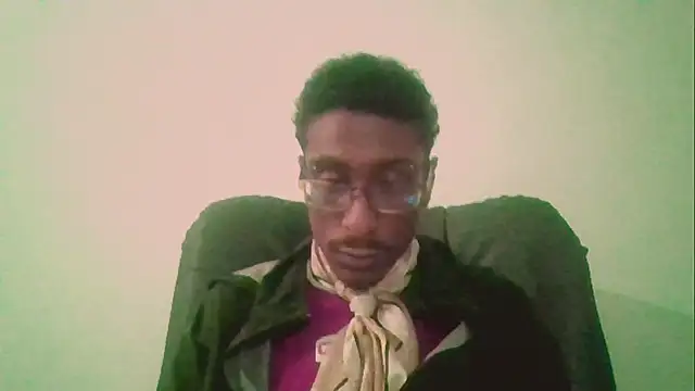 Snapshot of Jose_Smoke chatting on January 19, 2025, 9:11 am Jose Smoke online show from January 19, 2025, 9:11 am