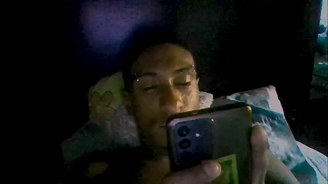 Snapshot of Jose_Smoke chatting on January 31, 2025, 7:51 pm Jose Smoke online show from January 31, 2025, 7:51 pm