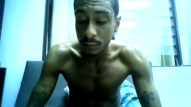 Snapshot of Jose_Smoke chatting on February 9, 2025, 3:12 pm Jose Smoke online show from February 9, 2025, 3:12 pm