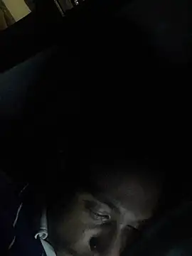 Snapshot of Jose_Smoke chatting on February 23, 2025, 12:19 am Jose Smoke online show from February 23, 2025, 12:19 am