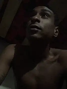 Snapshot of Jose_Smoke chatting on March 1, 2025, 7:51 am Jose Smoke online show from March 1, 2025, 7:51 am