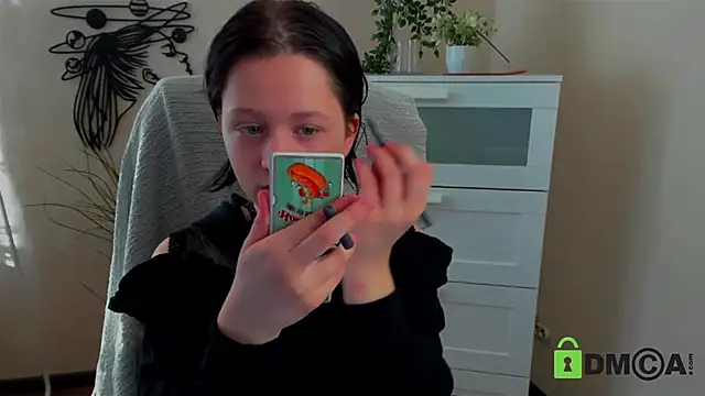 Alina Mills online show from February 21, 2025, 10:50 am