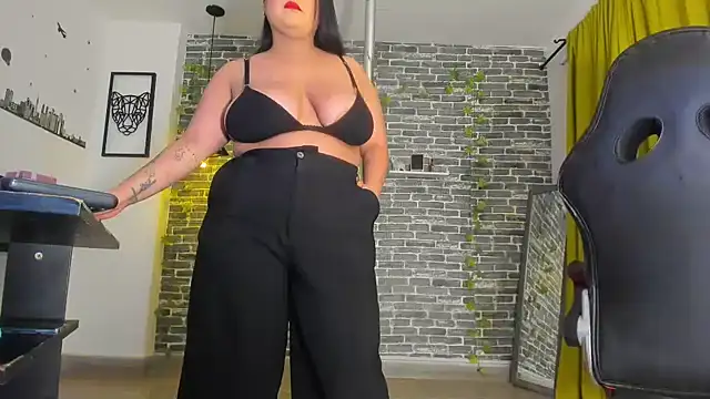 Snapshot of iam_samy_ chatting on January 10, 2025, 12:04 pm iam samy  online show from January 10, 2025, 12:04 pm
