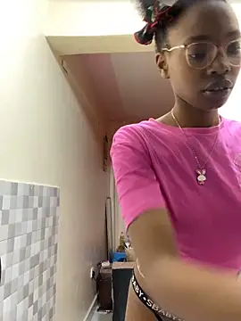  Eylah online show from September 8, 2025, 7:24 pm