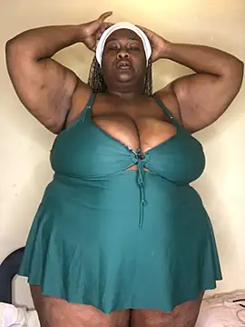 bustytitsxxx online show from June 26, 2026, 7:35 am