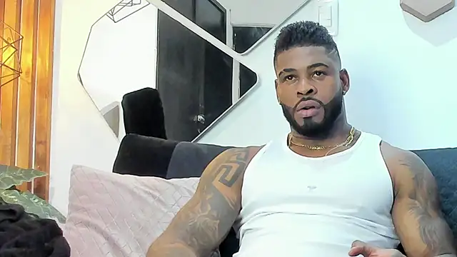 Snapshot of Makonneen chatting on January 24, 2025, 4:37 am Makonneen online show from January 24, 2025, 4:37 am