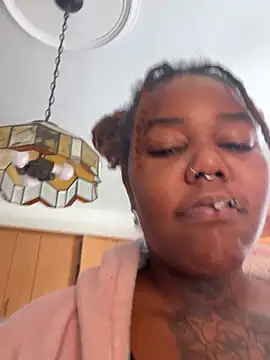 Goddess Nafeesha online show from October 11, 2025, 4:27 pm