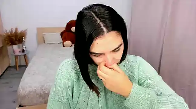 Alexa Dolly12 online show from December 13, 2024, 5:49 am