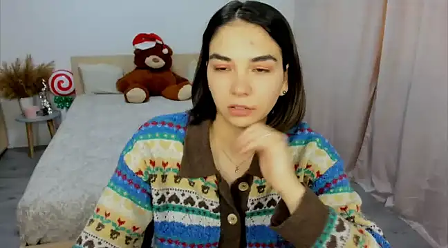 Alexa Dolly12 online show from December 16, 2024, 9:03 am