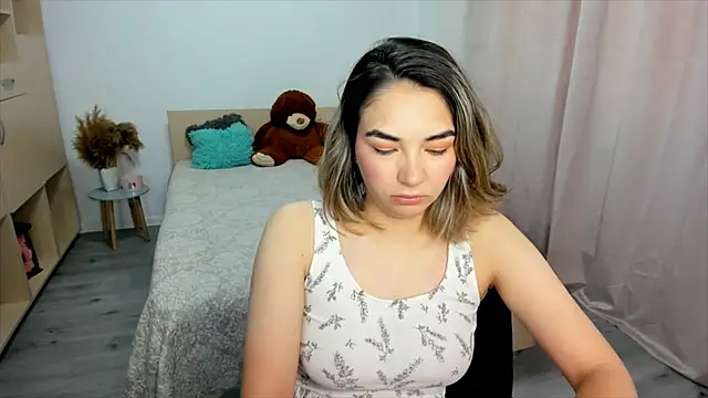Alexa Dolly12 online show from June 16, 2026, 8:06 am