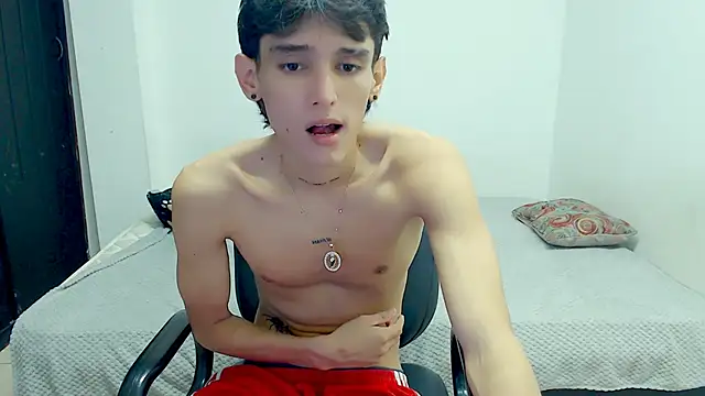 Curtis Jones online show from January 16, 2025, 5:44 pm