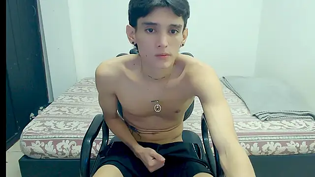 Curtis Jones online show from January 17, 2025, 6:23 pm