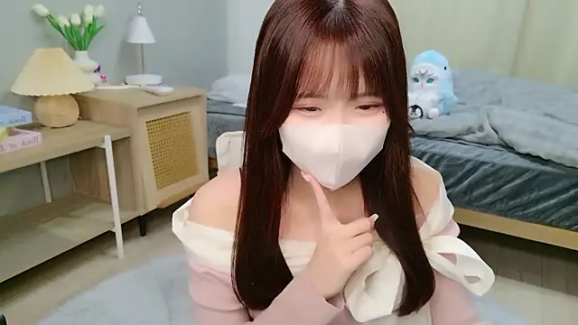 Sayuringo  online show from December 2, 2025, 2:12 pm