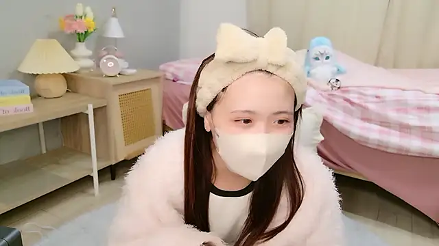 Sayuringo  online show from January 16, 2026, 2:43 pm