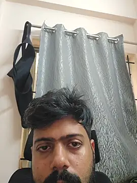 Hornie small Dick01 online show from March 12, 2026, 11:05 am