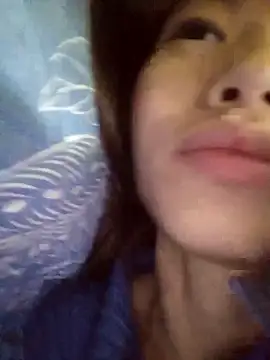 Snapshot of Lonalysexy chatting on March 18, 2025, 1:32 am Lonalysexy online show from March 18, 2025, 1:32 am
