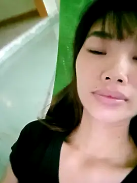 Snapshot of Lonalysexy chatting on September 21, 2025, 12:01 am Lonalysexy online show from September 21, 2025, 12:01 am