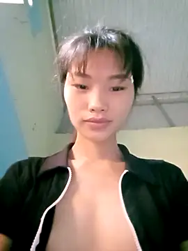 Snapshot of Lonalysexy chatting on October 6, 2025, 2:42 am Lonalysexy online show from October 6, 2025, 2:42 am