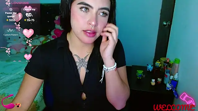  luna torres online show from March 12, 2025, 11:44 pm
