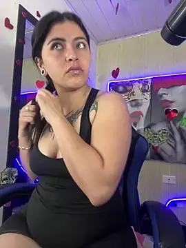  luna torres online show from June 18, 2026, 1:04 pm