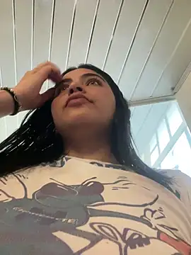  luna torres online show from June 22, 2026, 12:13 pm