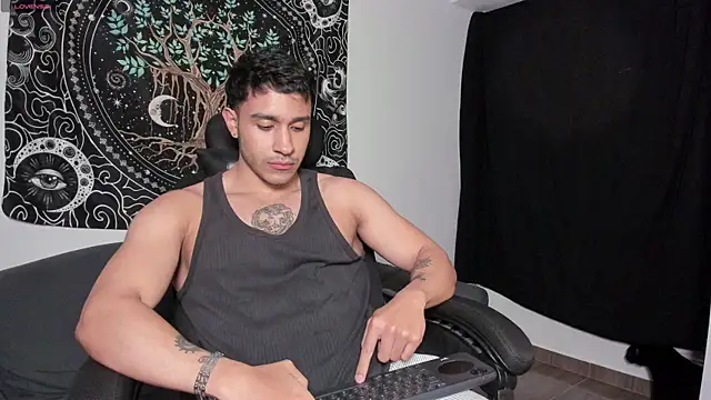 JayMarcos  online show from March 10, 2025, 5:33 am