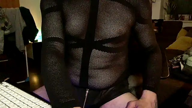 tomz0819 online show from October 2, 2025, 1:23 am