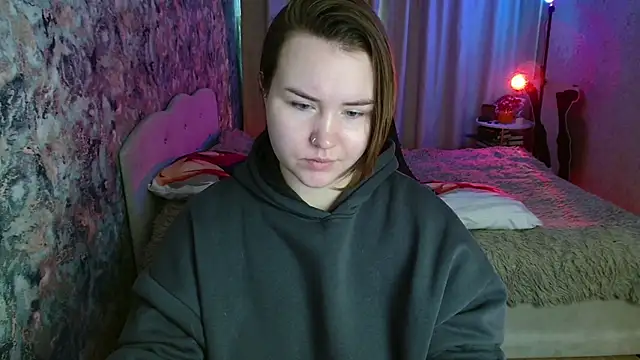 Snapshot of Jenny_Fox chatting on February 10, 2026, 3:54 am Jenny Fox online show from February 10, 2026, 3:54 am