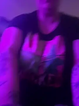 Snapshot of lairarose chatting on October 21, 2025, 1:34 pm lairarose online show from October 21, 2025, 1:34 pm