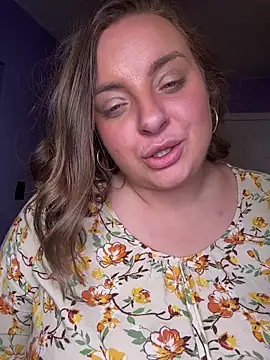 Snapshot of lairarose chatting on October 30, 2025, 1:40 am lairarose online show from October 30, 2025, 1:40 am