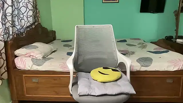 senorita78 online show from March 20, 2025, 8:42 am