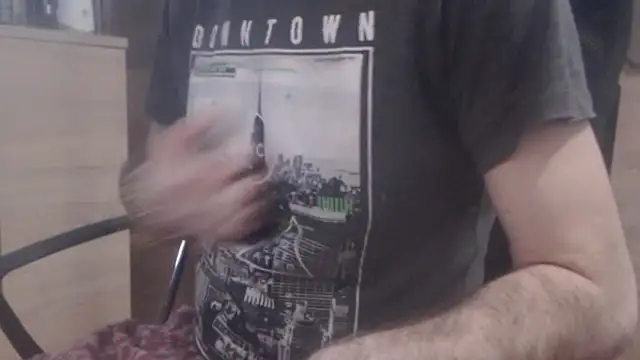 Snapshot of uncutguy01 chatting on January 4, 2025, 3:39 pm uncutguy01 online show from January 4, 2025, 3:39 pm