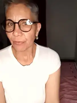 luz bella online show from December 3, 2024, 2:47 am