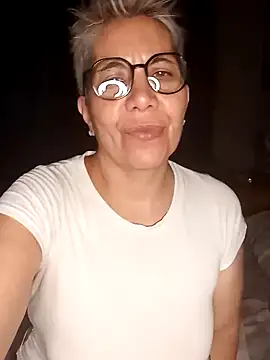 luz bella online show from January 29, 2025, 1:48 am