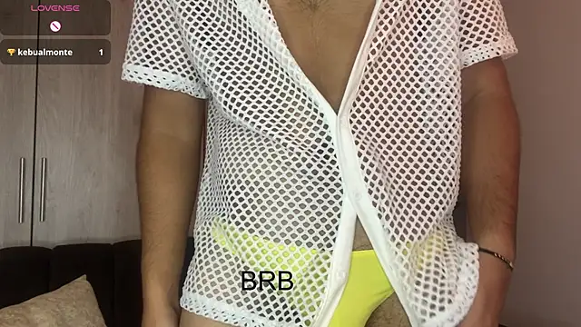 Snapshot of Iamdylan777 chatting on January 29, 2025, 2:10 pm Iamdylan777 online show from January 29, 2025, 2:10 pm