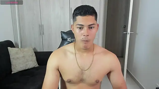 Snapshot of Iamdylan777 chatting on October 2, 2025, 6:15 pm Iamdylan777 online show from October 2, 2025, 6:15 pm