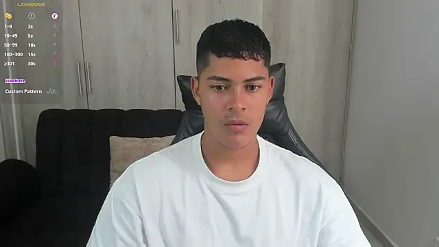 Snapshot of Iamdylan777 chatting on October 14, 2025, 4:30 pm Iamdylan777 online show from October 14, 2025, 4:30 pm