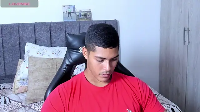 Iamdylan777 online show from November 20, 2025, 2:17 pm