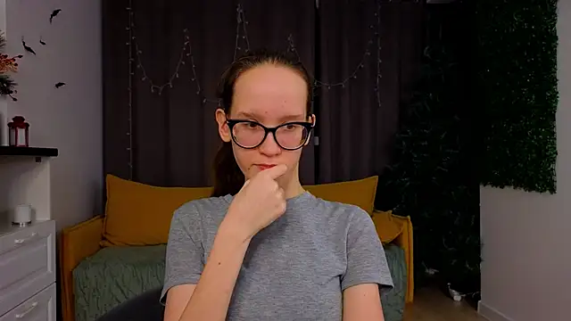 BettyBrowni online show from January 15, 2025, 10:13 pm