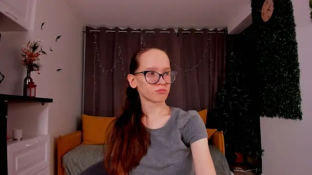 BettyBrowni online show from January 25, 2025, 4:13 pm