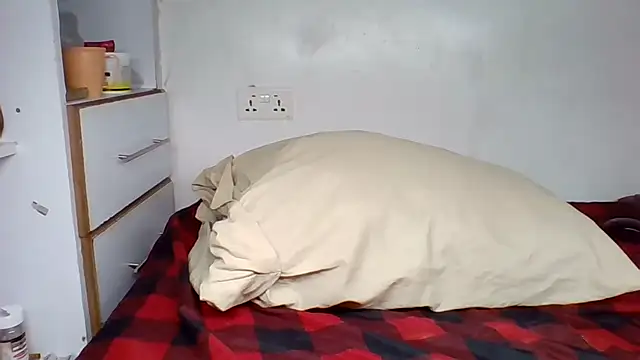 Precious Diva online show from February 25, 2026, 11:25 pm