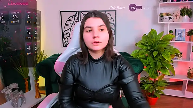 Viola  Shy online show from January 17, 2025, 9:28 pm