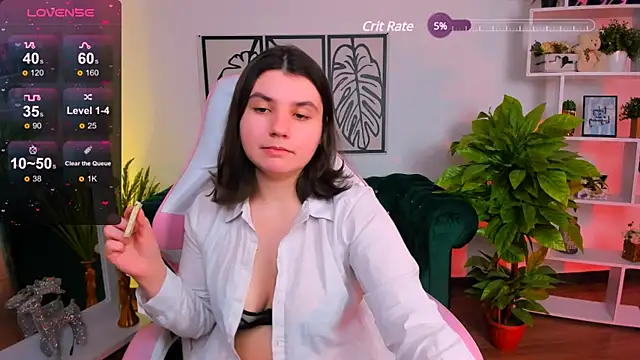 Viola  Shy online show from January 18, 2025, 3:42 am