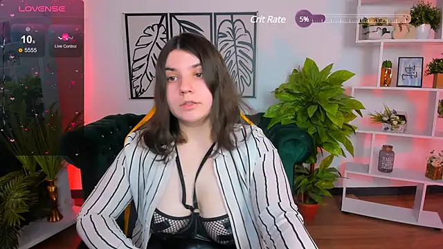 Viola  Shy online show from March 1, 2025, 3:43 am