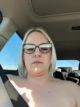 bdsm4u online show from January 8, 2026, 2:41 pm