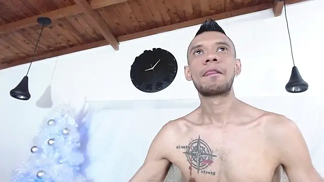 Snapshot of BIGZEHUZ chatting on December 14, 2024, 2:10 pm BIGZEHUZ online show from December 14, 2024, 2:10 pm